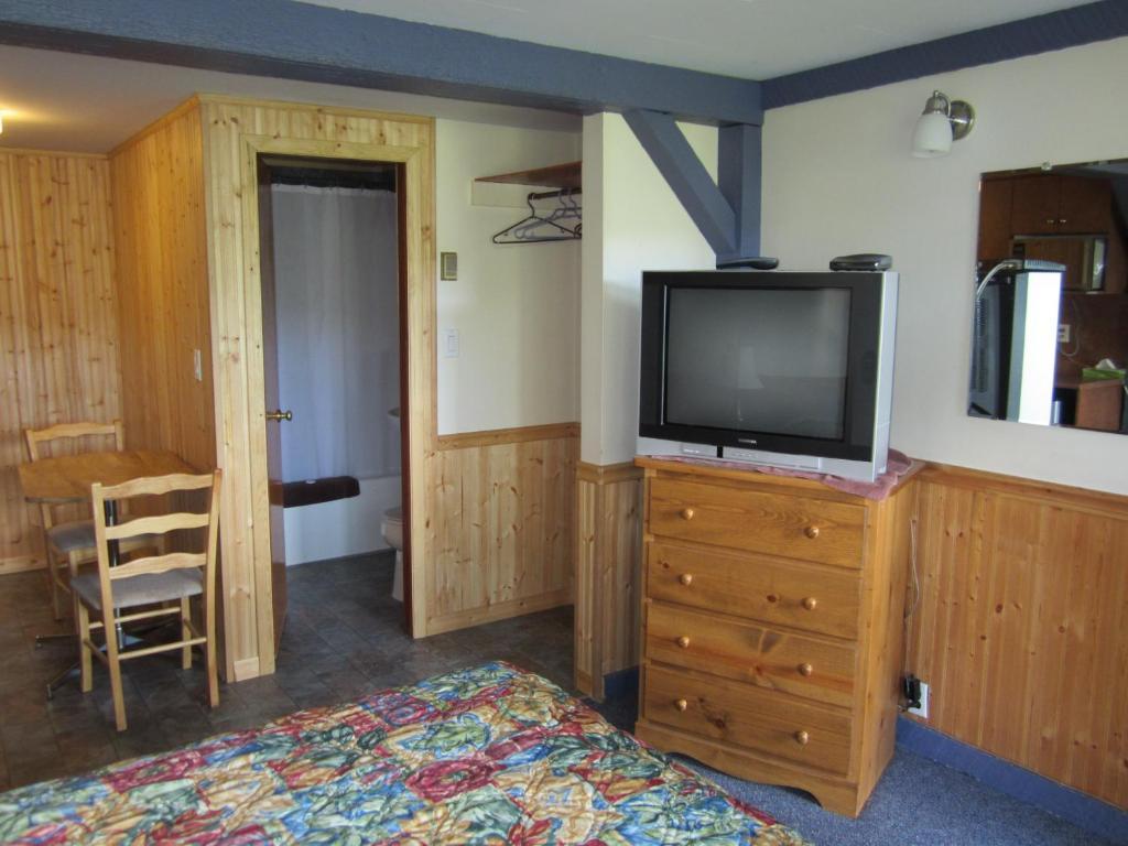Lakeside Motel Williams Lake Habitación foto
